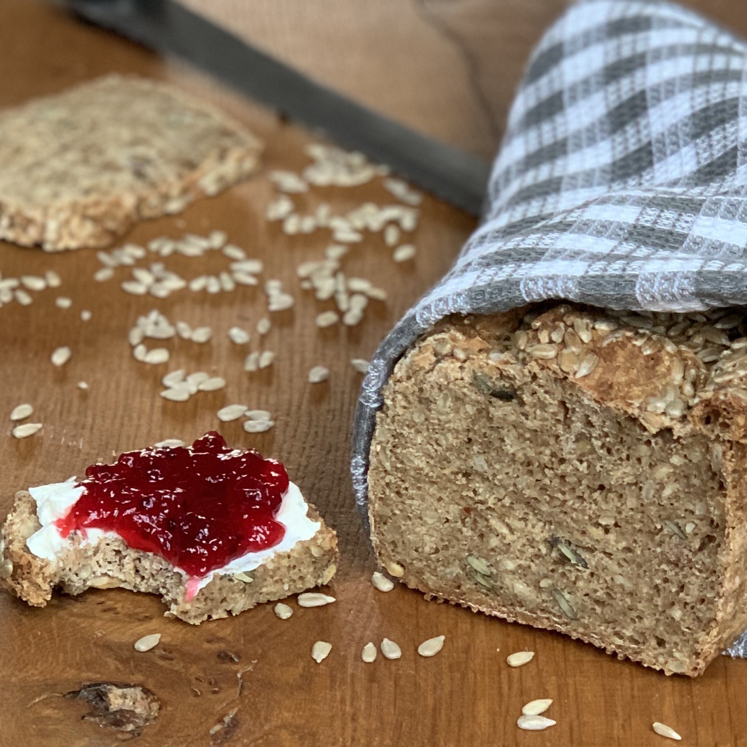 Sonnenblumenkernbrot ganz einfach - selbstkreiert