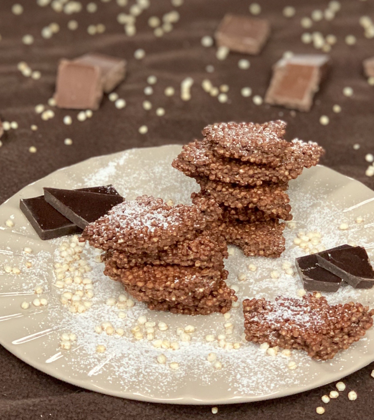 Schoko Quinoa Knusper - selbstkreiert Schoko Quinoa Knusper - selbstkreiert