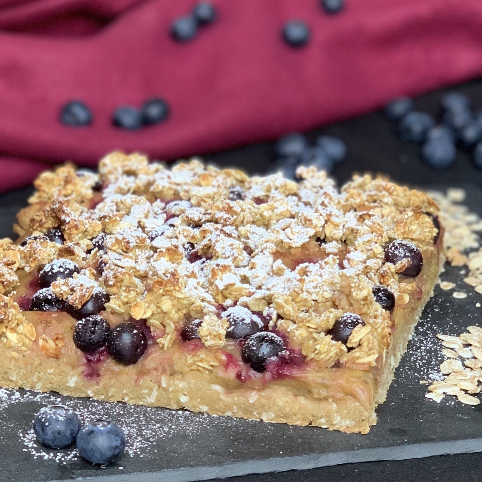Rhabarber-Streusel-Schnitten - selbstkreiert Rhabarber-Streusel-Schnitten - selbstkreiert